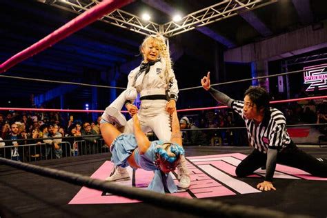 japanese catfight|The Sukeban Collective Is Bringing Japanese Women’s Wrestling。